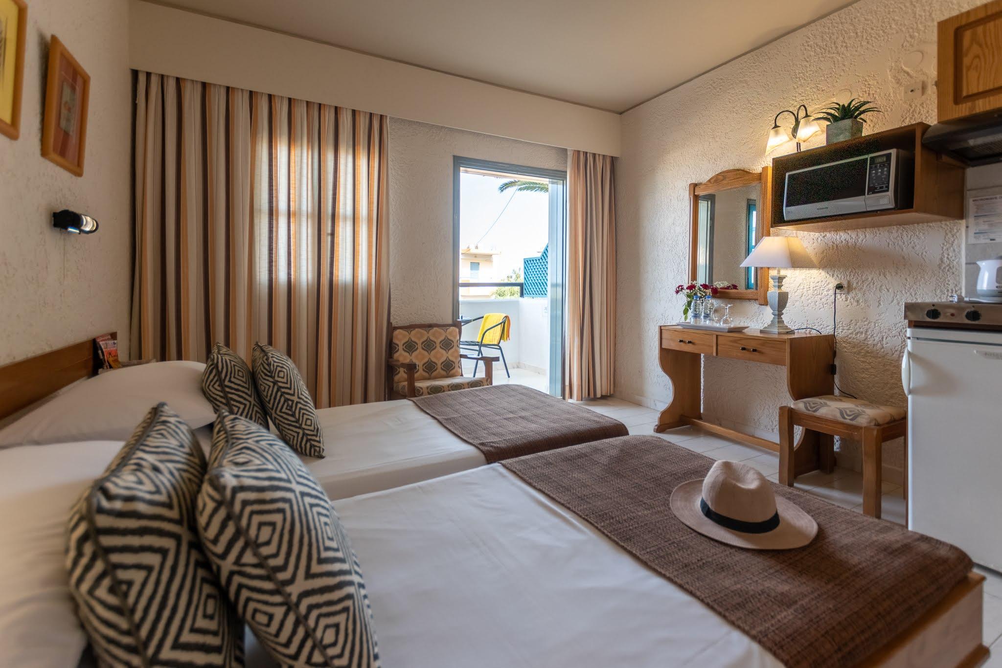 Dedalos Hotel Μάλια Εξωτερικό φωτογραφία